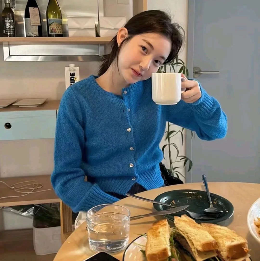 抓着彩虹的男人